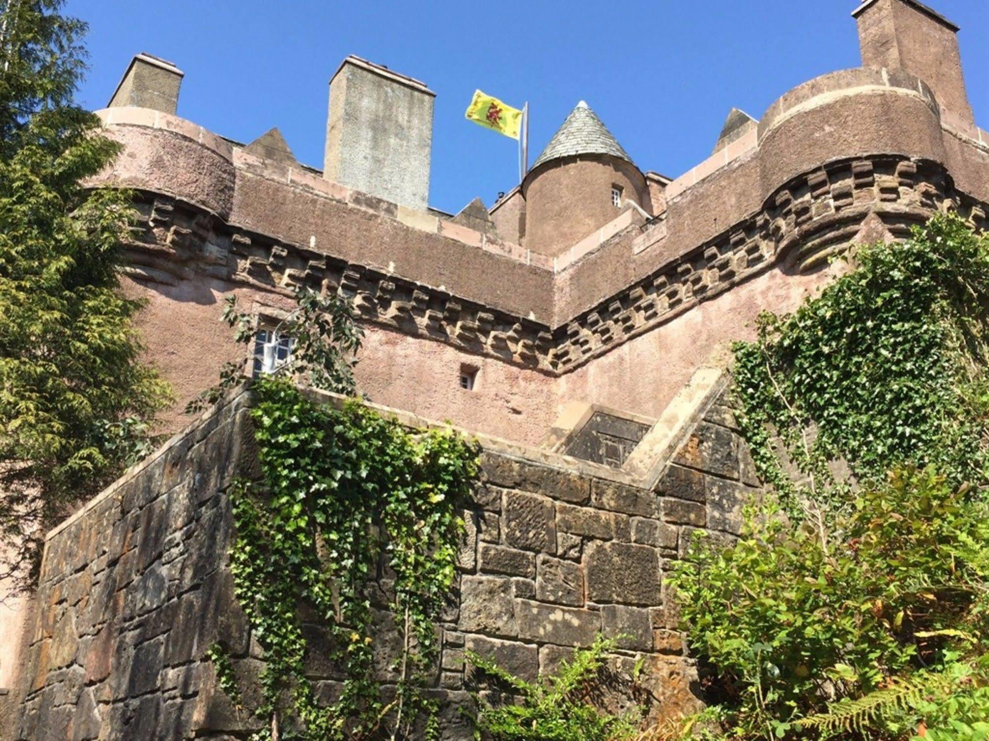Castle Levan Gourock Exteriör bild